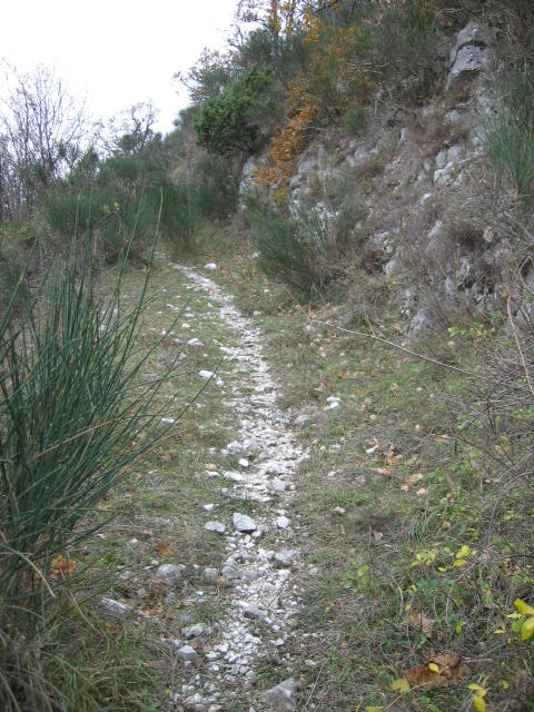 pad naar heremietenkerkje San Cataldo